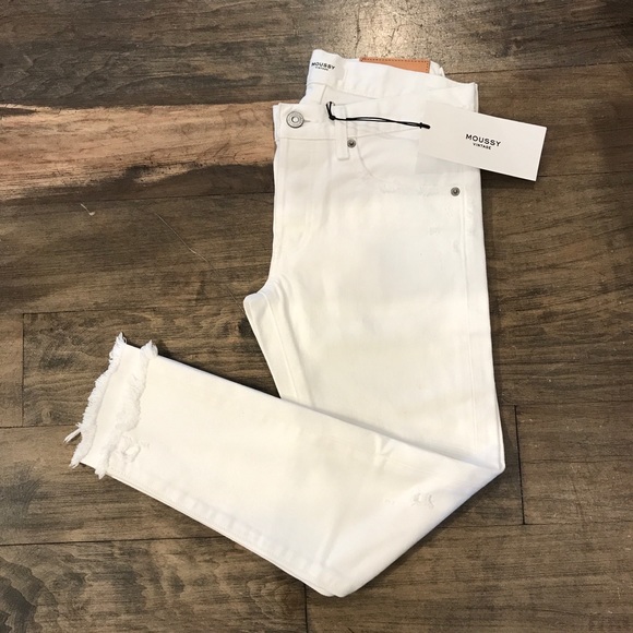 Moussy Mv Kelly Tapered White Denim 